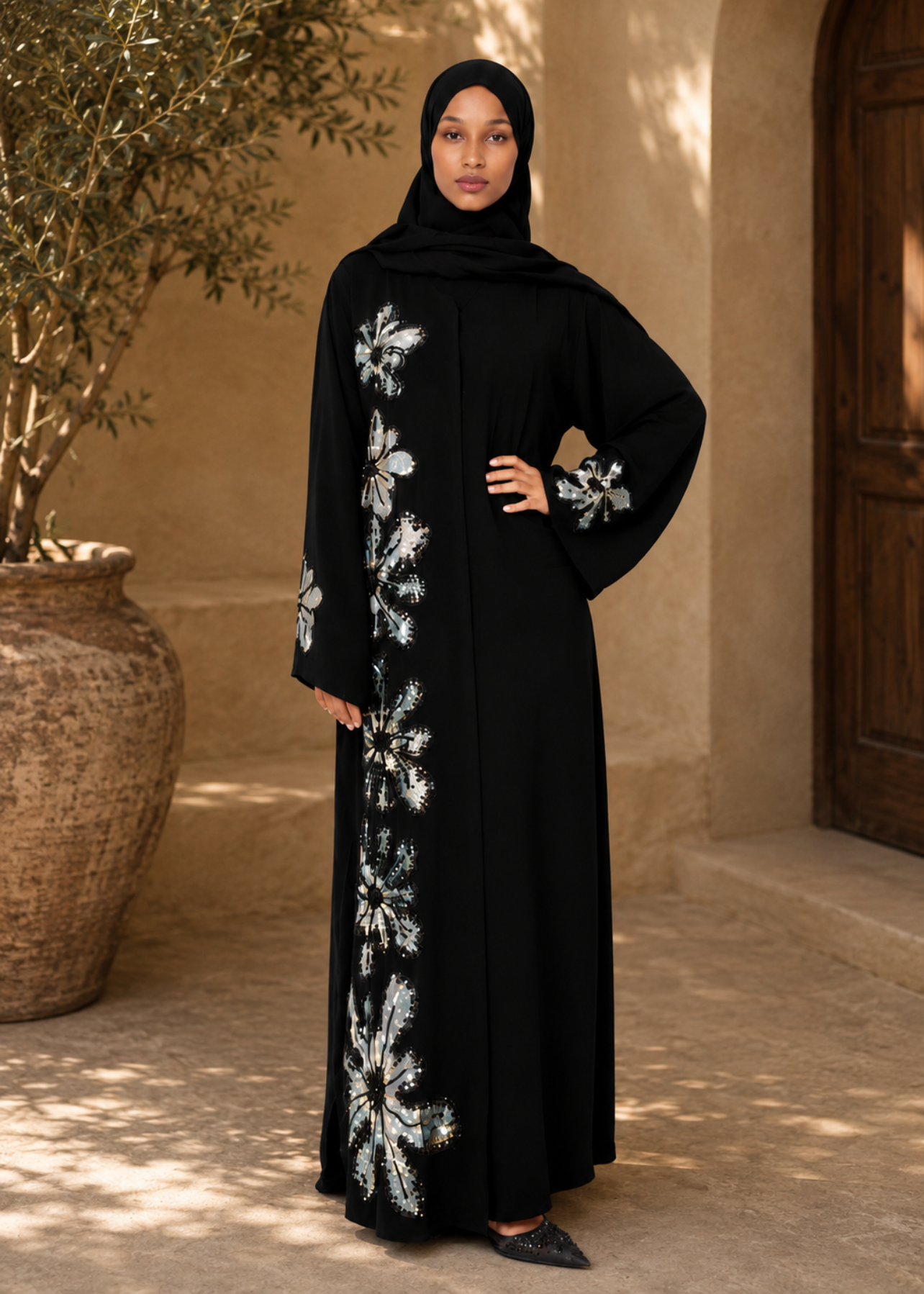Midnight Bloom Abaya