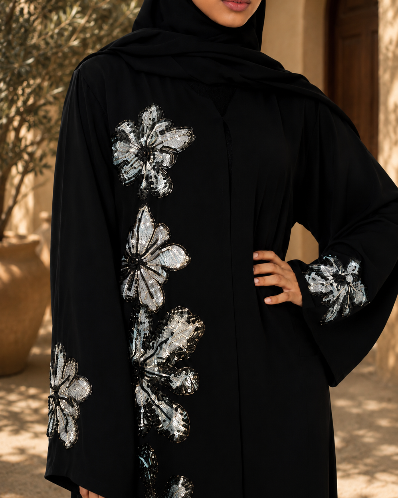 Midnight Bloom Abaya